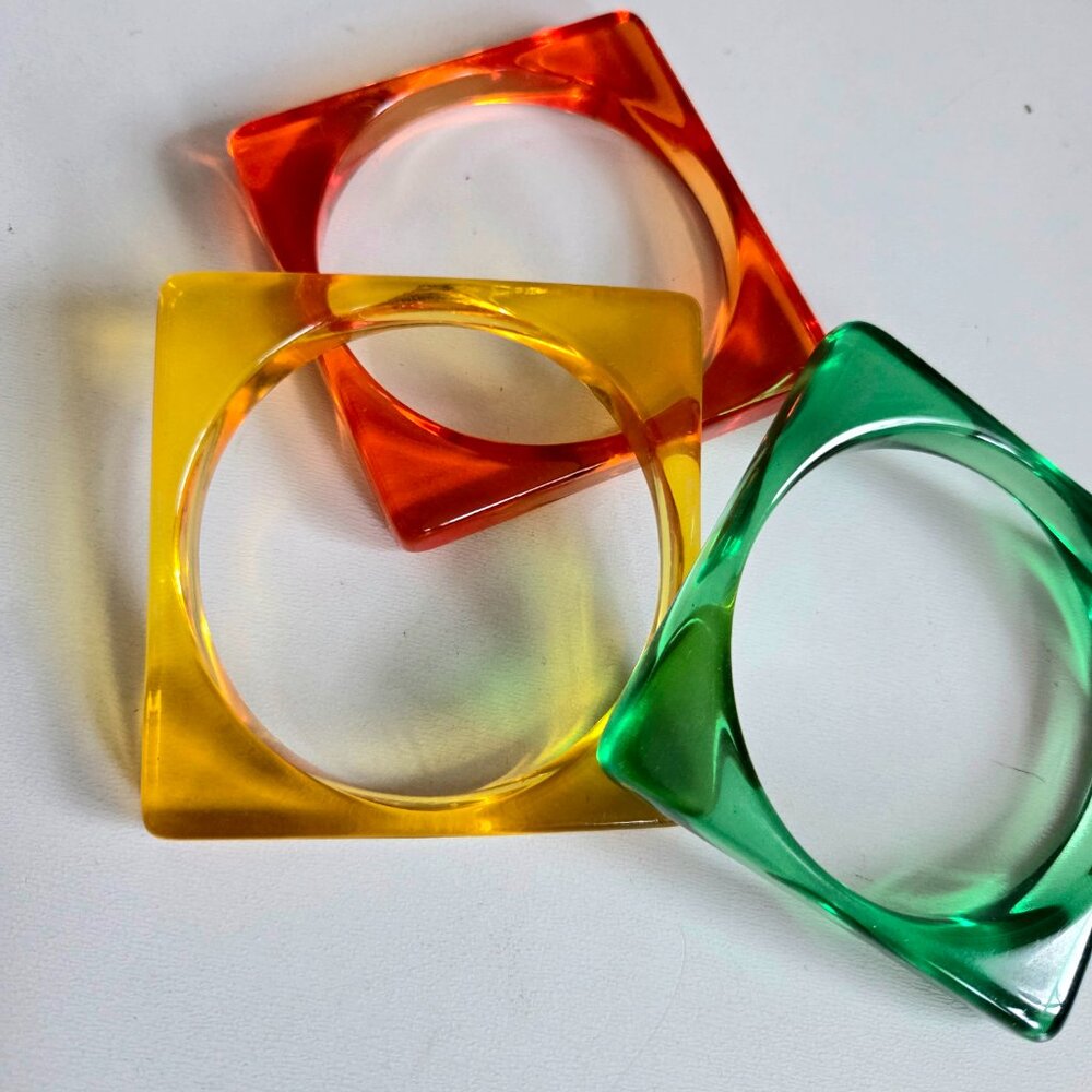 Set of 3 Lucite orange yellow green square bangles. - Picture 2 of 9